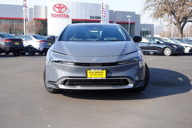 2026 Toyota Prius Plug-In Hybrid SE