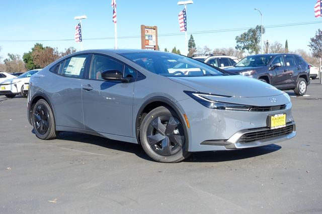 2026 Toyota Prius Plug-In Hybrid SE