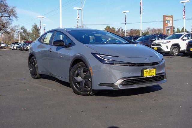 2026 Toyota Prius Plug-In Hybrid SE