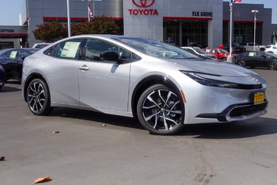 2027 Toyota Prius Plug-In Hybrid XSE
