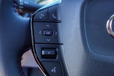 2027 Toyota Prius Plug-In Hybrid XSE Premium