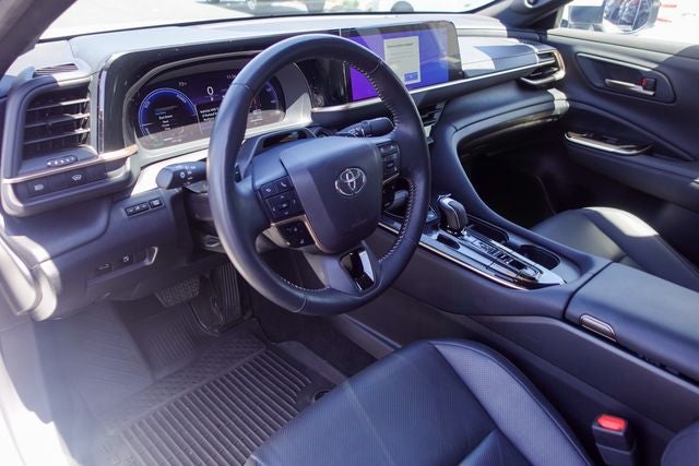 2024 Toyota Crown Platinum