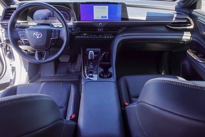 2024 Toyota Crown Platinum