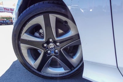 2022 Toyota Prius XLE