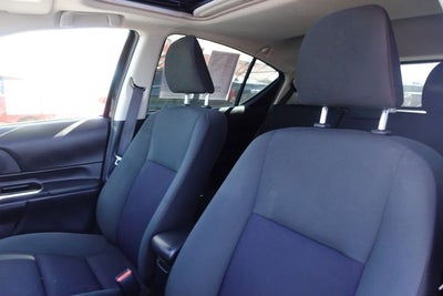 2016 Toyota Prius c Three