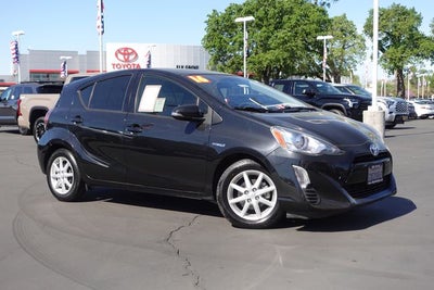 2016 Toyota Prius c Three
