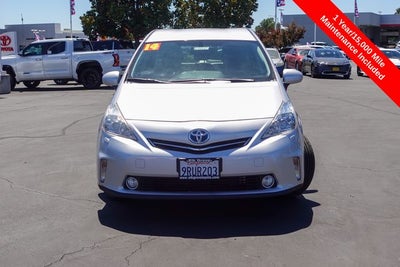 2014 Toyota Prius v Five