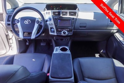 2014 Toyota Prius v Five