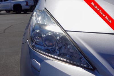2014 Toyota Prius v Five