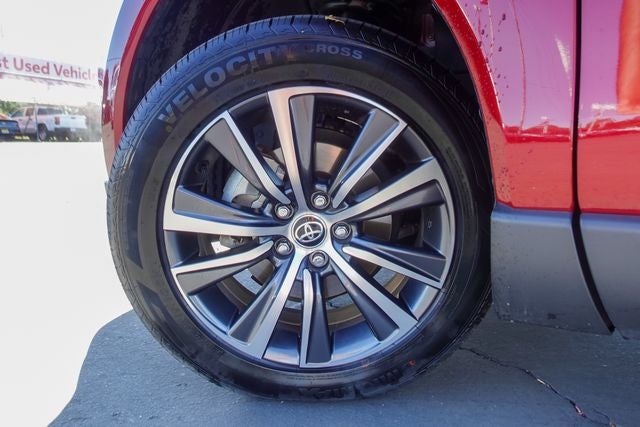 2022 Toyota Venza LE