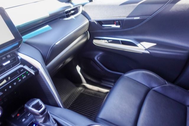 2023 Toyota Venza Nightshade