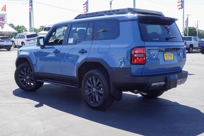 2027 Toyota Land Cruiser Base