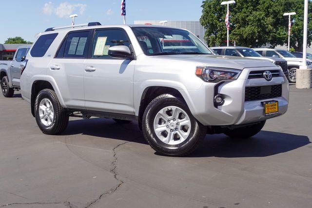 2024 Toyota 4Runner SR5