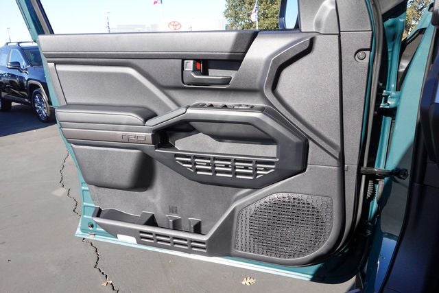 2025 Toyota 4Runner i-FORCE MAX Hybrid TRD Off Road