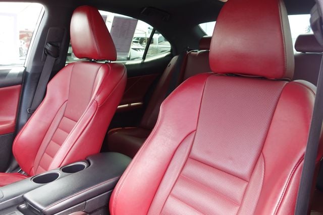 2016 Lexus IS 200t