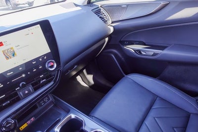 2025 Lexus NX 450h+ Luxury