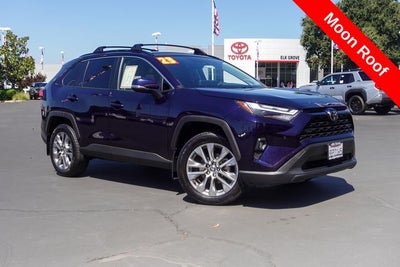 2023 Toyota RAV4 XLE Premium