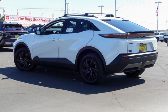 2026 Toyota C-HR SE