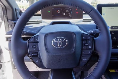 2026 Toyota C-HR XSE
