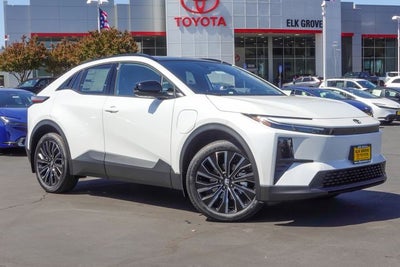2026 Toyota C-HR XSE