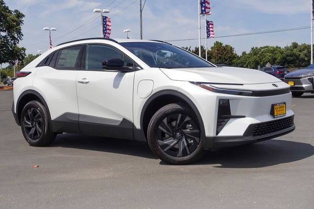 2026 Toyota C-HR SE