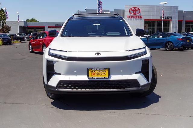 2026 Toyota C-HR XSE
