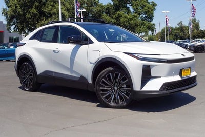 2026 Toyota C-HR XSE