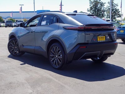2026 Toyota C-HR XSE