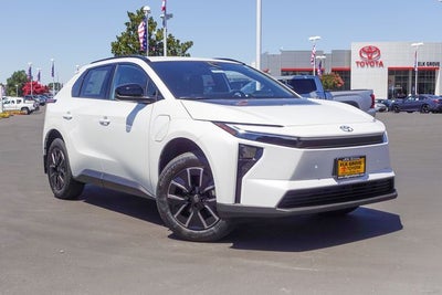 2026 Toyota bZ XLE Plus