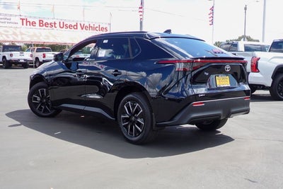 2026 Toyota bZ XLE Plus