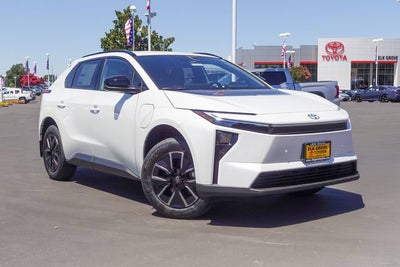 2026 Toyota bZ XLE Plus