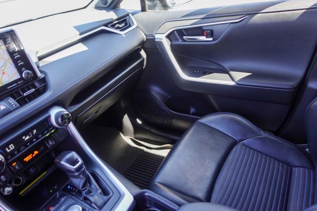 2020 Toyota RAV4 Hybrid XSE