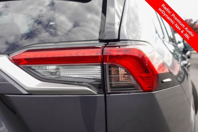 2020 Toyota RAV4 Hybrid XSE