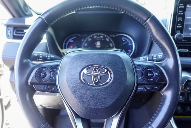 2020 Toyota RAV4 Hybrid XSE