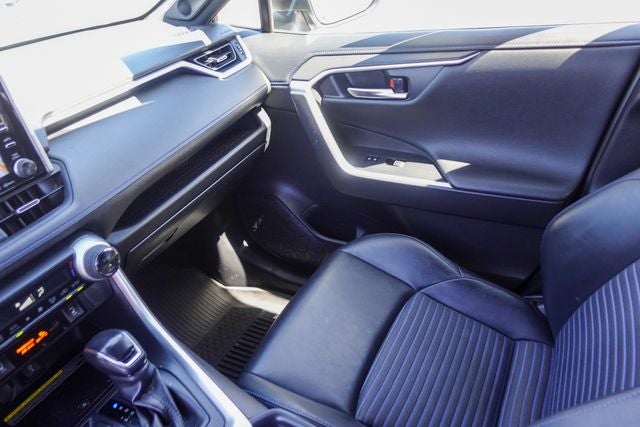 2020 Toyota RAV4 Hybrid XSE
