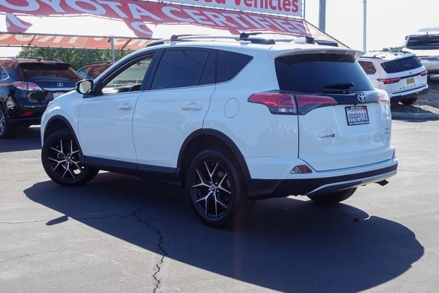 2018 Toyota RAV4 SE