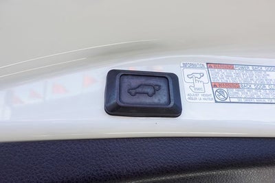 2018 Toyota RAV4 SE