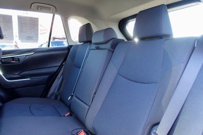 2022 Toyota RAV4 Hybrid LE