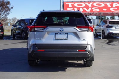 2022 Toyota RAV4 Hybrid LE