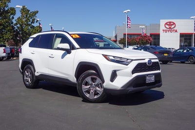2023 Toyota RAV4 Hybrid XLE