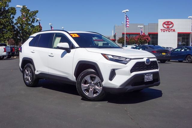 2023 Toyota RAV4 Hybrid XLE