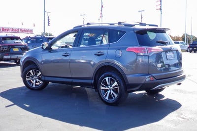 2017 Toyota RAV4 XLE
