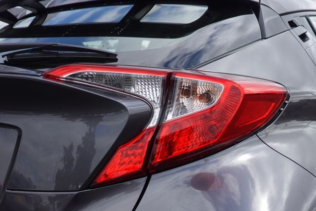 2021 Toyota C-HR LE