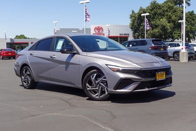 2025 Hyundai Elantra Hybrid SEL Sport