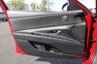 2023 Hyundai Elantra Hybrid Limited