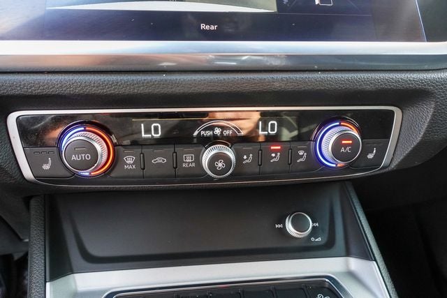 2021 Audi Q3 Premium quattro