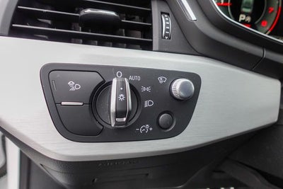 2021 Audi A4 45 S line Prestige quattro