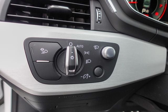 2021 Audi A4 45 S line Prestige quattro