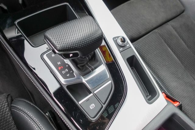 2021 Audi A4 45 S line Prestige quattro