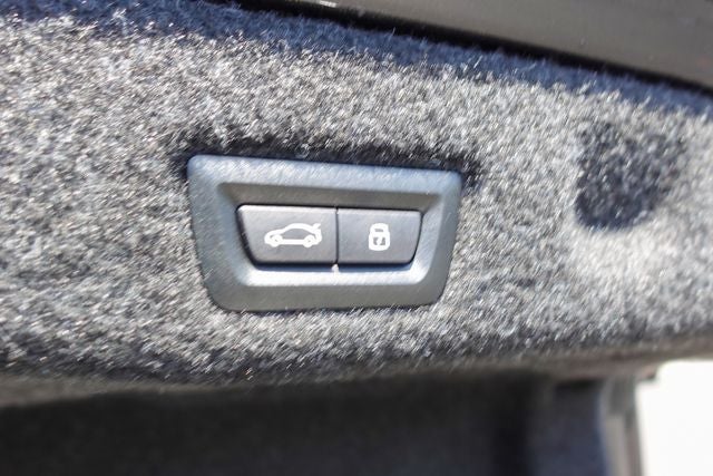 2024 BMW 5 Series 530i